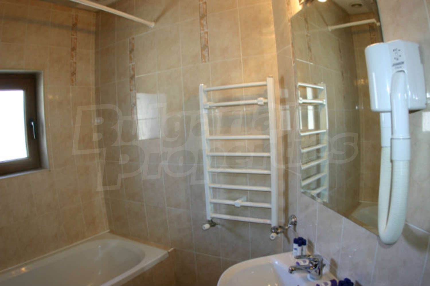 Gallery Picture 14