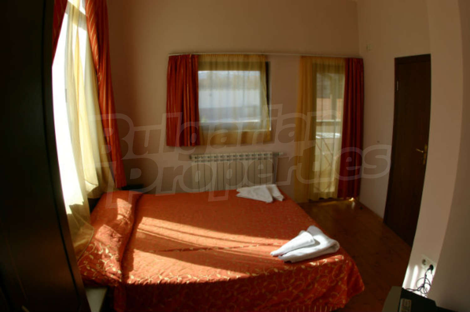 Gallery Picture 15