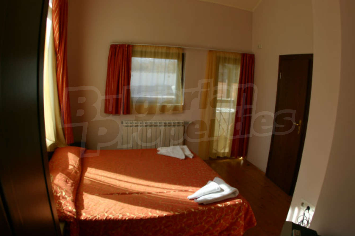 Gallery Picture 16
