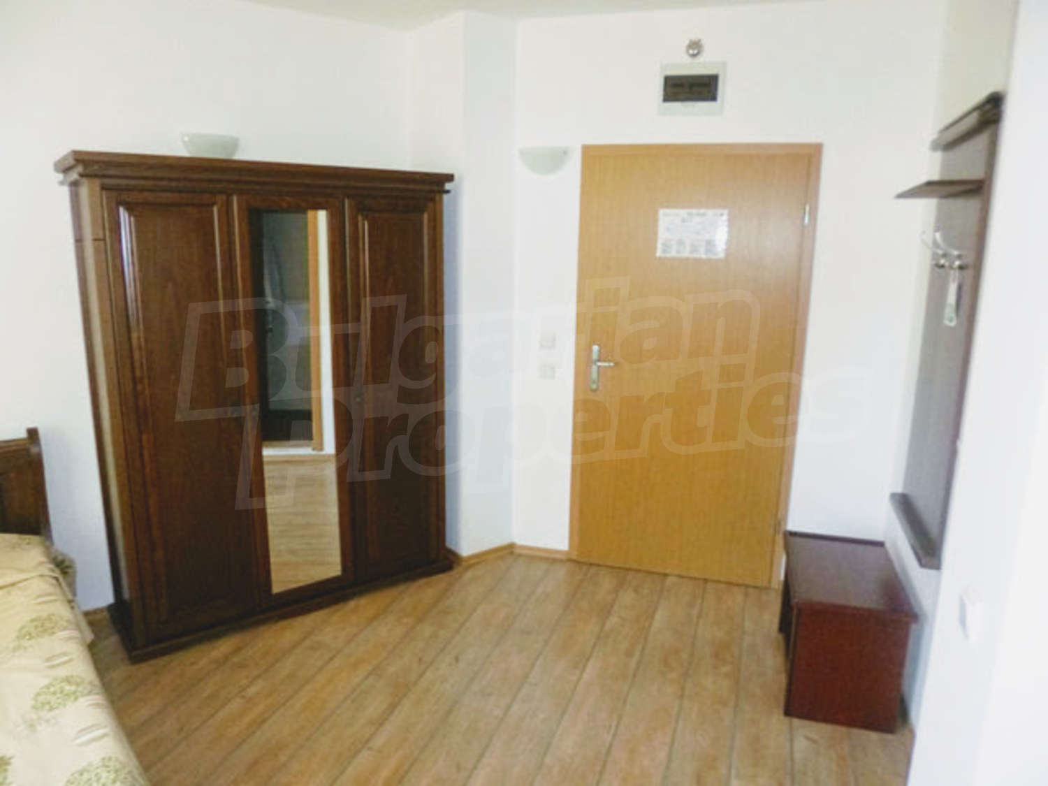 Gallery Picture 10