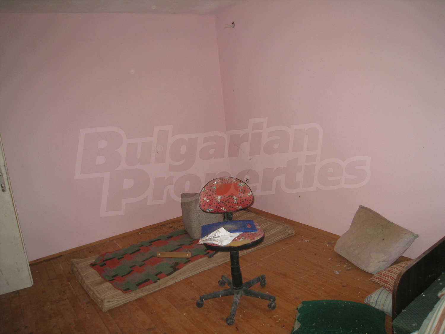 Gallery Picture 24