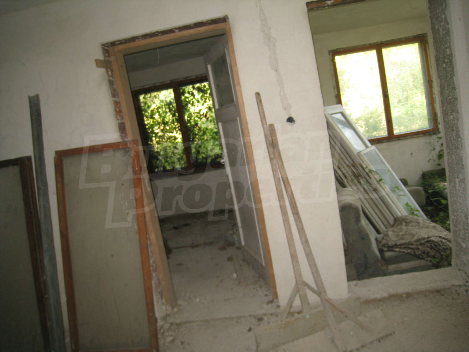 Gallery Picture 32