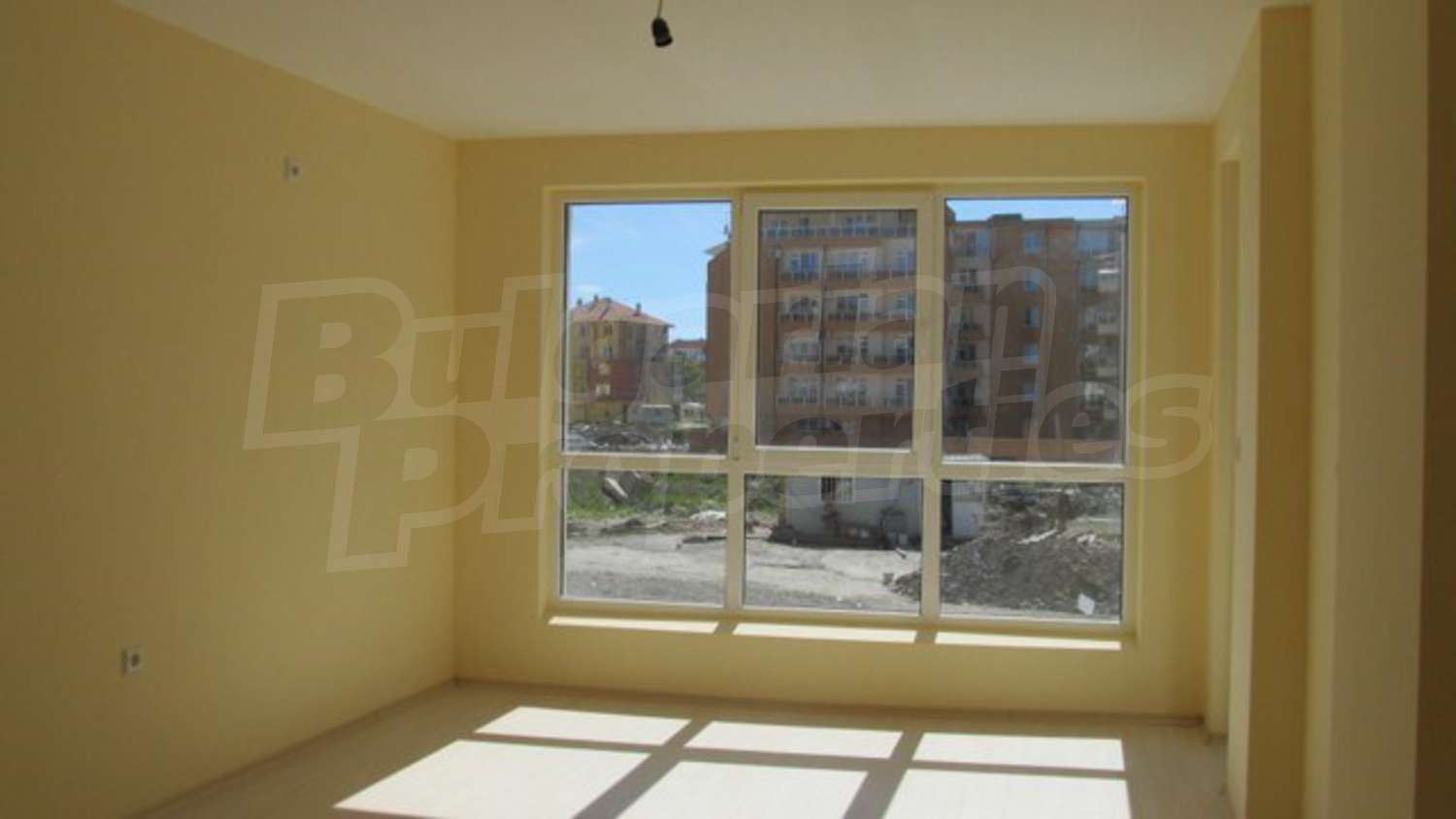 Gallery Picture 12