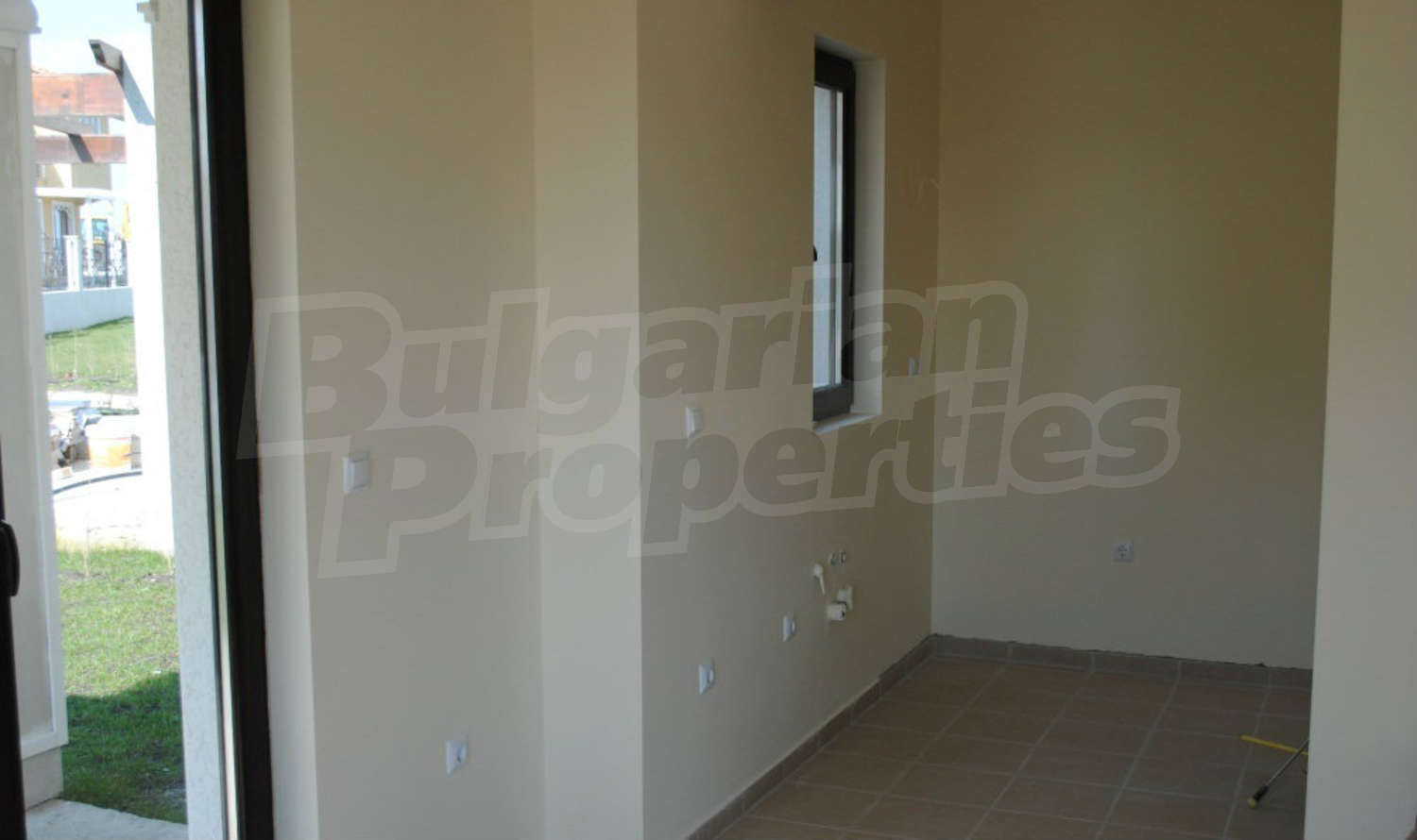 Gallery Picture 13