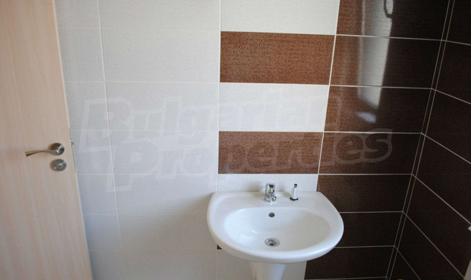 Gallery Picture 23
