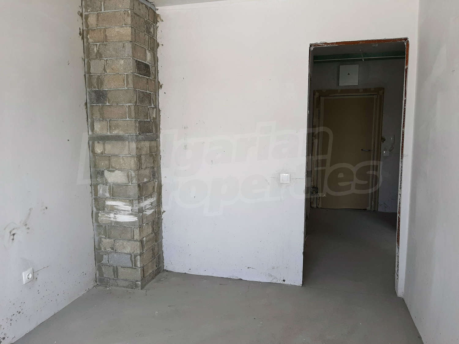 Gallery Picture 12