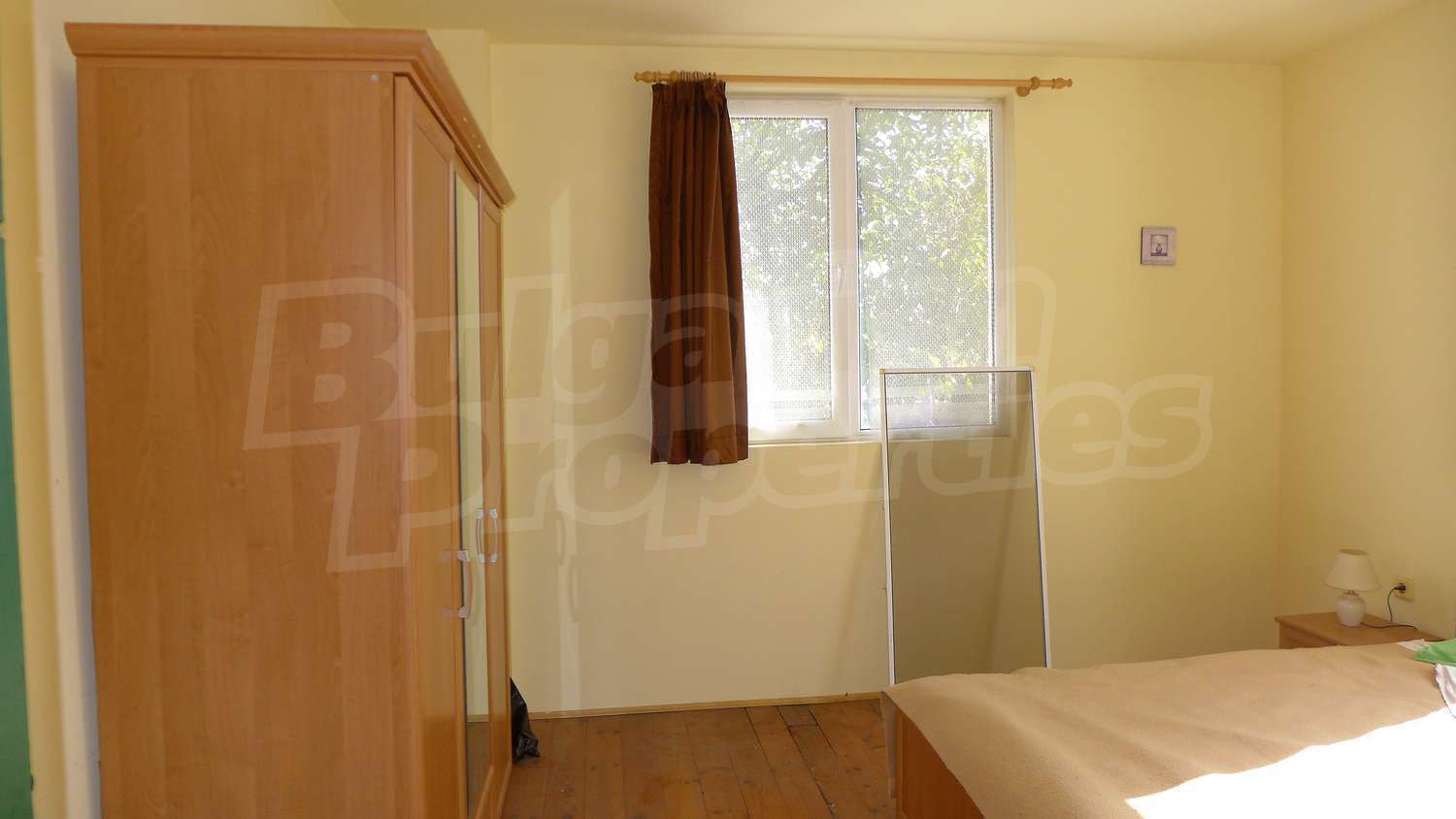 Gallery Picture 25