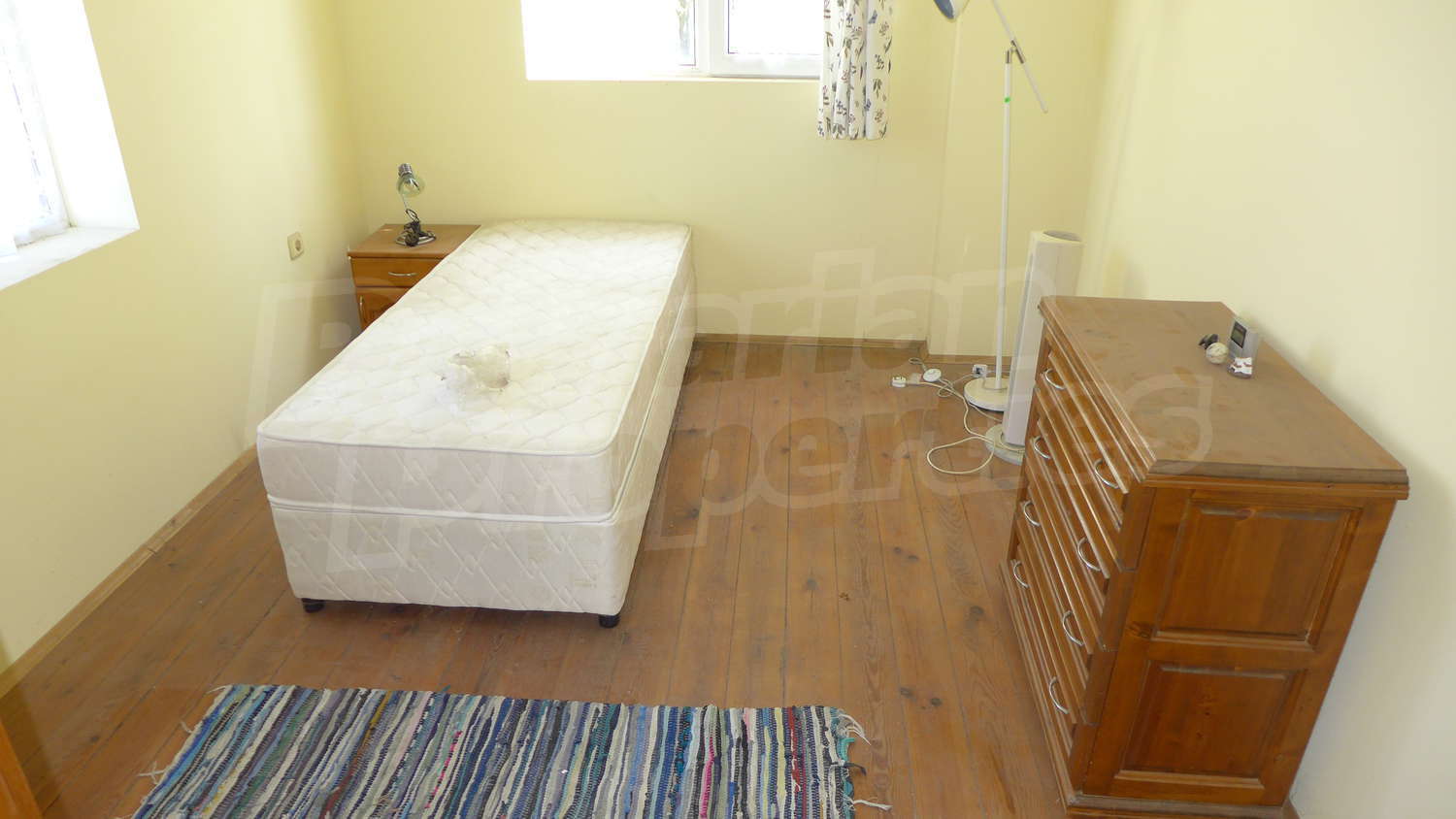 Gallery Picture 37