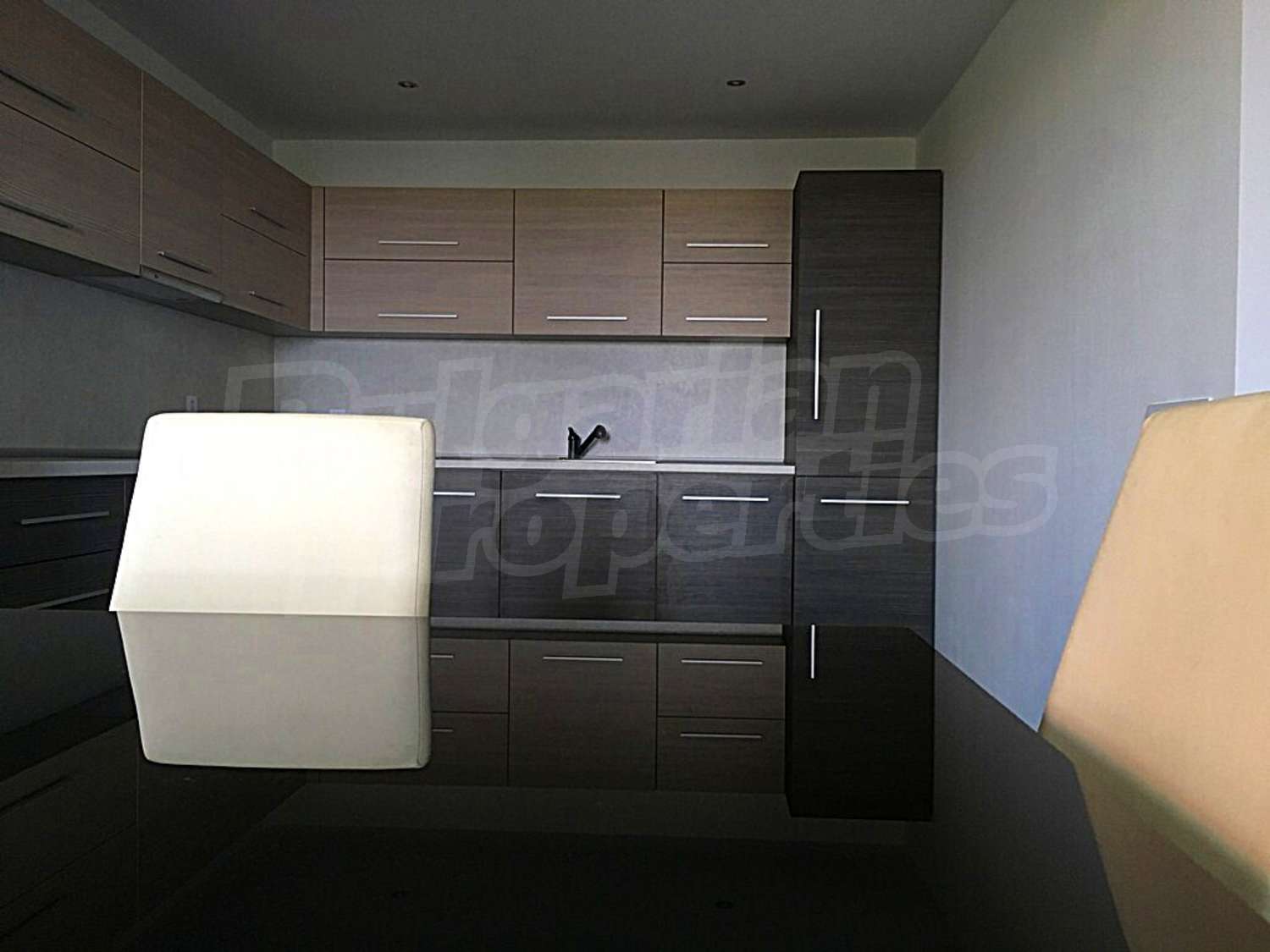 Gallery Picture 24
