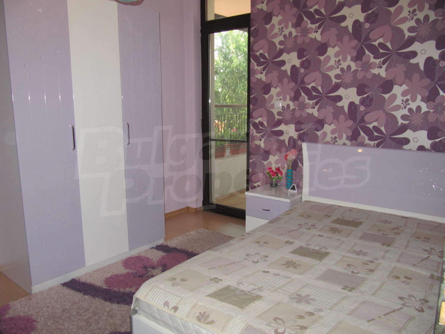 Gallery Picture 18