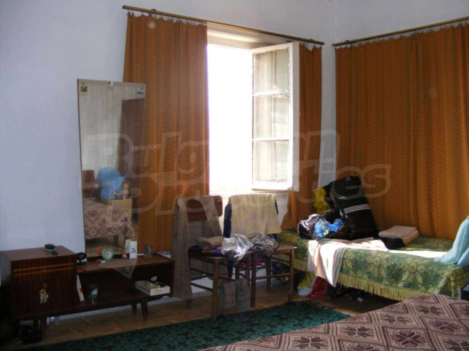 Gallery Picture 16