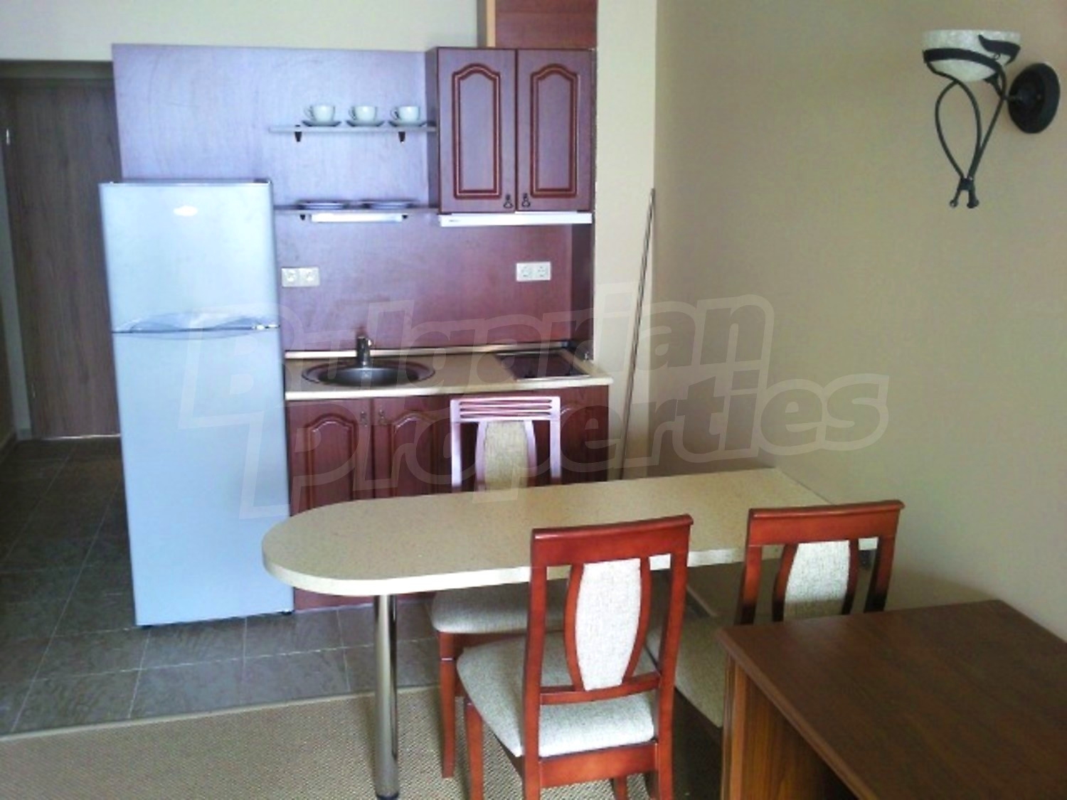 Gallery Picture 10