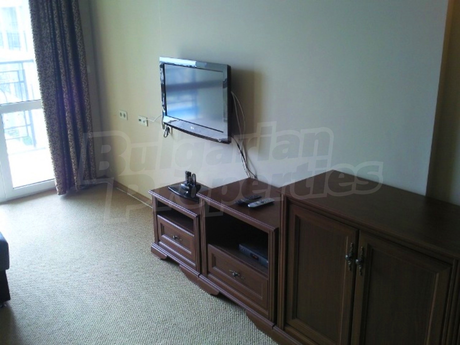 Gallery Picture 13