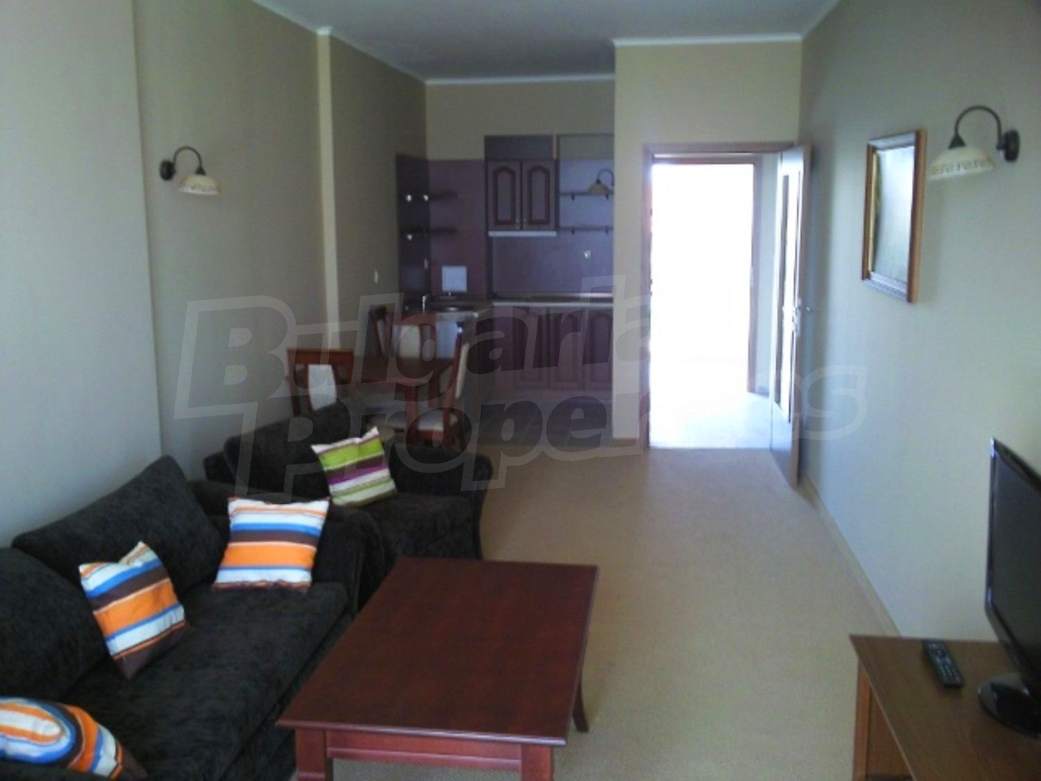 Gallery Picture 15