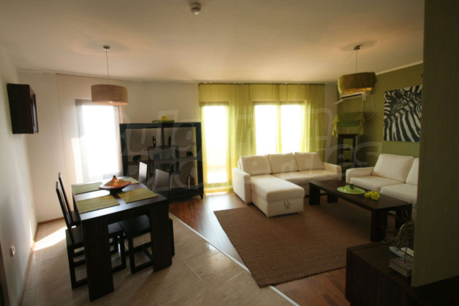 Gallery Picture 10