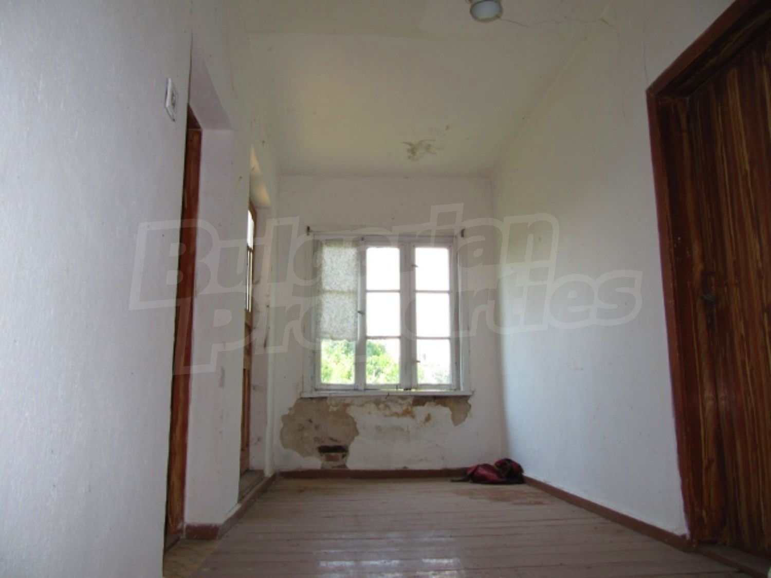 Gallery Picture 10