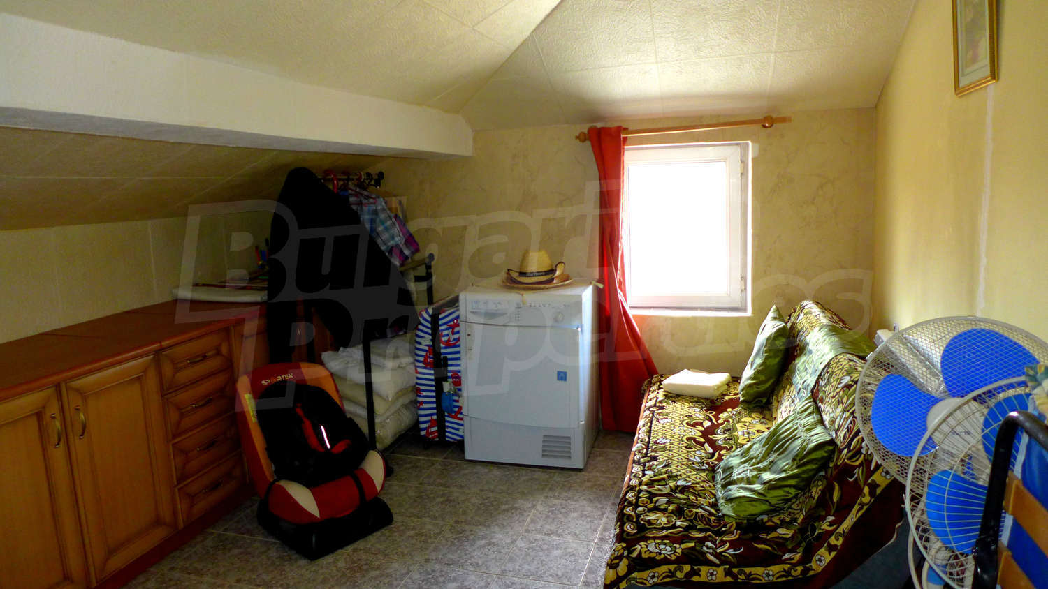 Gallery Picture 35