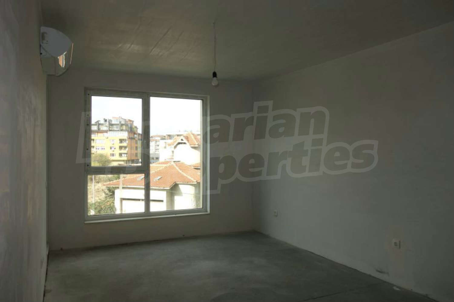 Gallery Picture 12