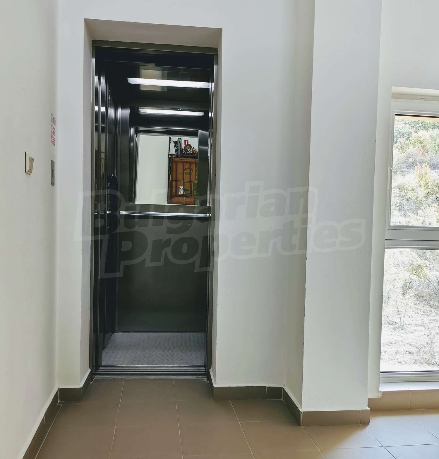 Gallery Picture 16