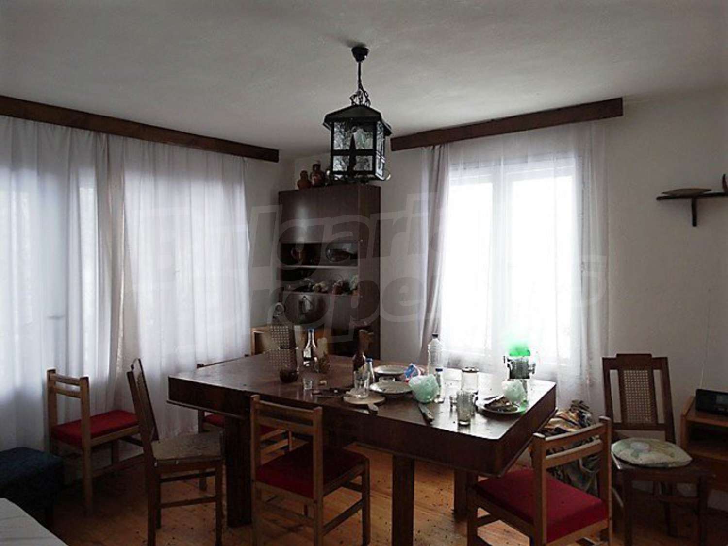 Large three-storey house in the Tryavna Balkan, 8 km from the town of Tryavna