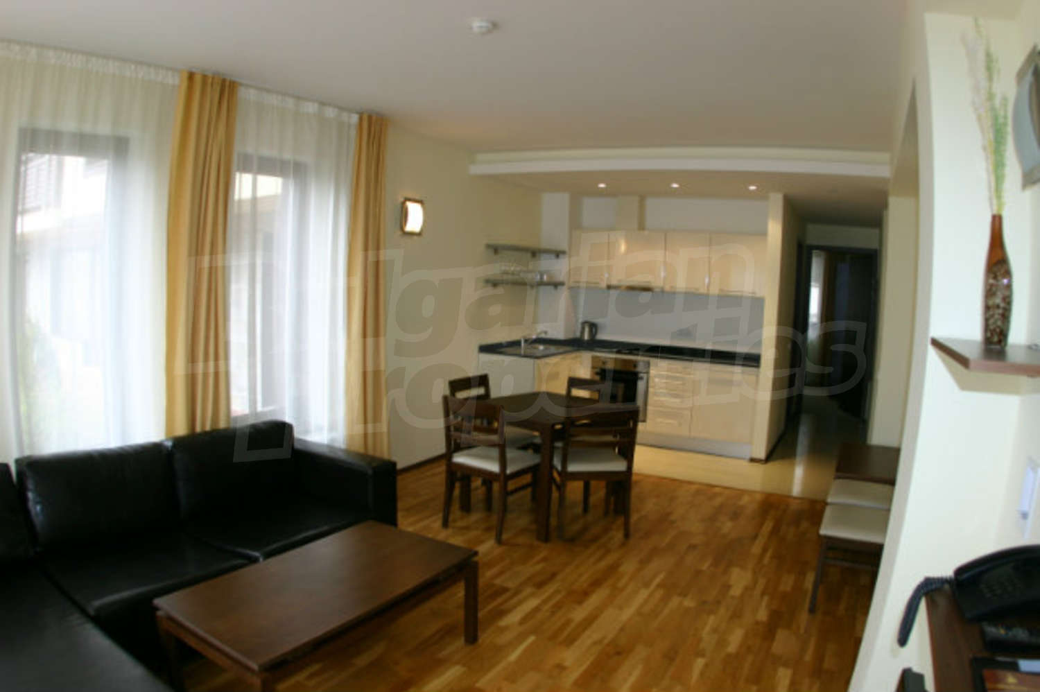 Gallery Picture 7
