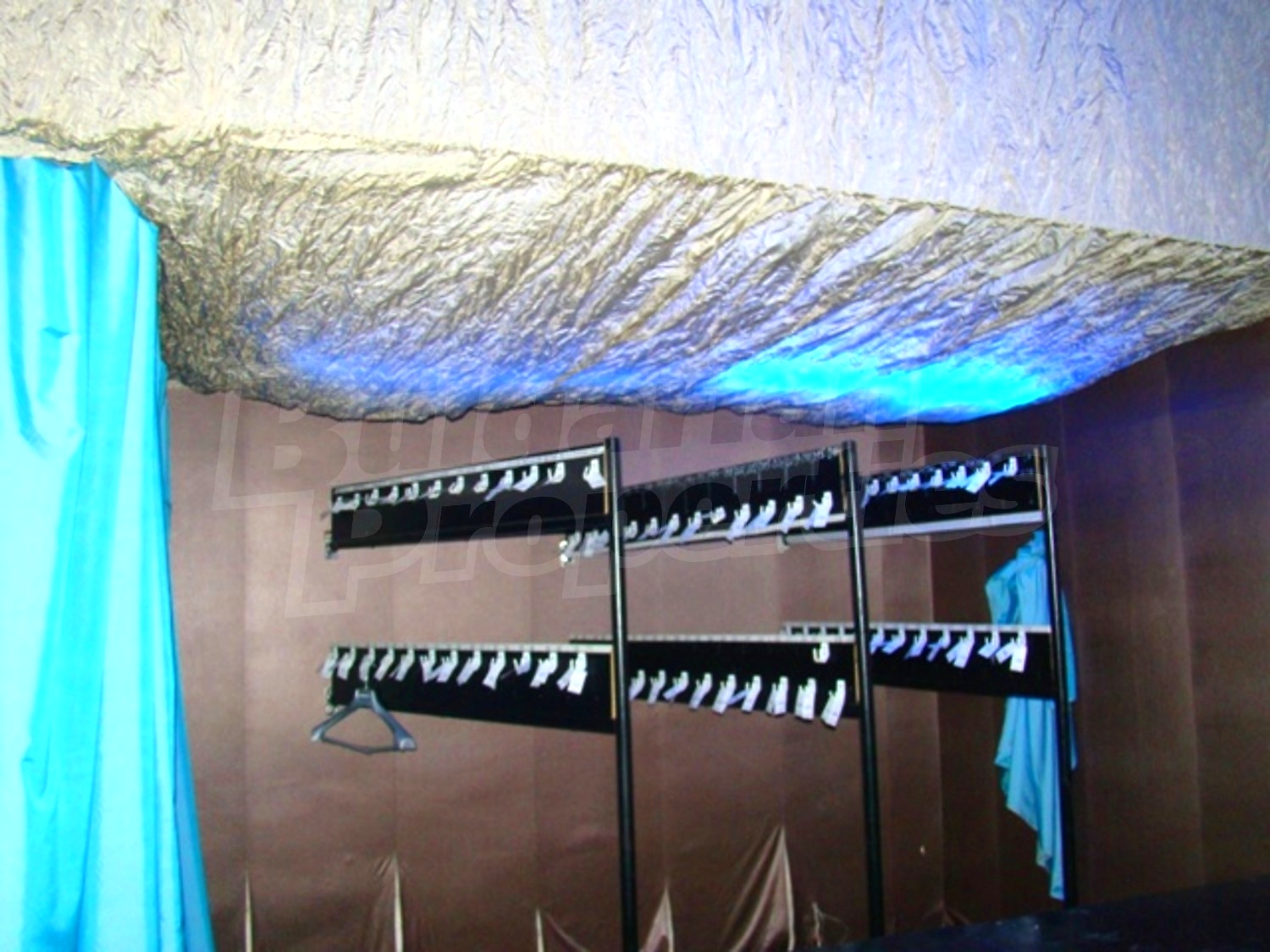 Gallery Picture 35