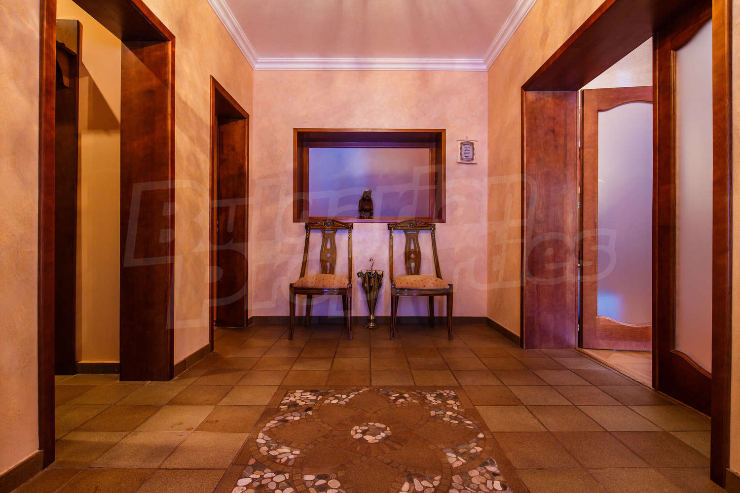 Gallery Picture 49