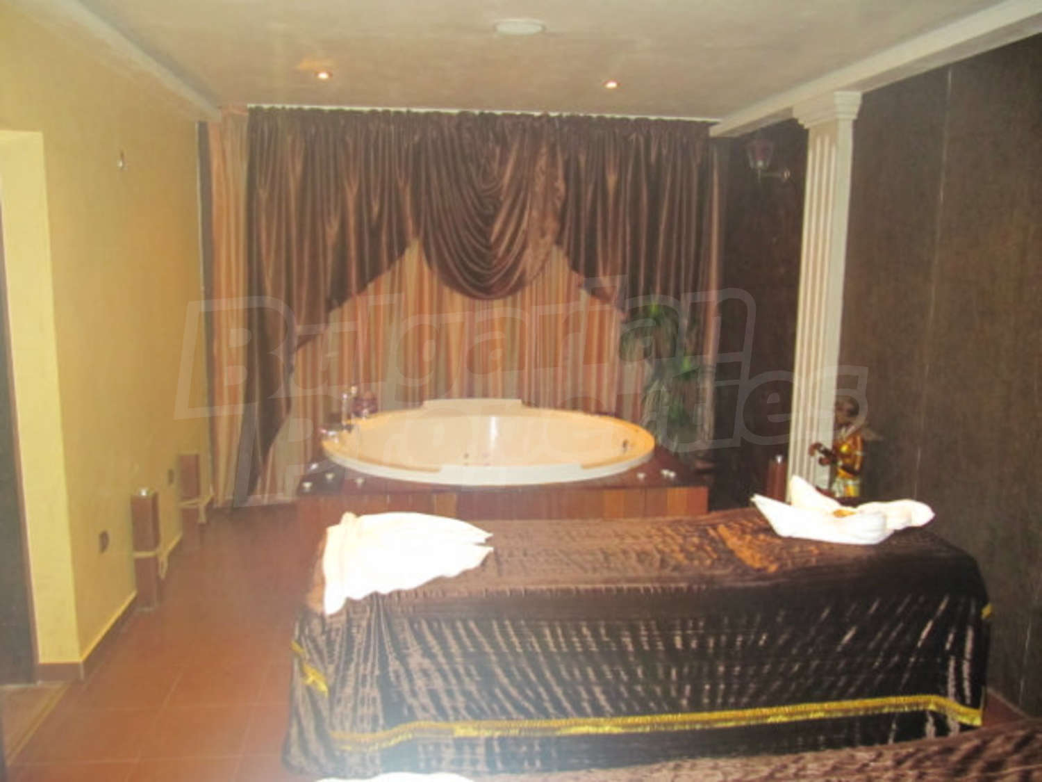 Gallery Picture 20