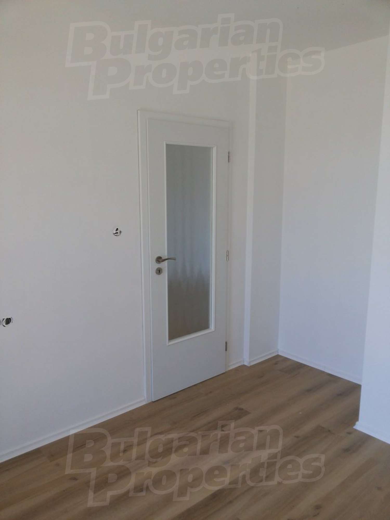 Gallery Picture 28