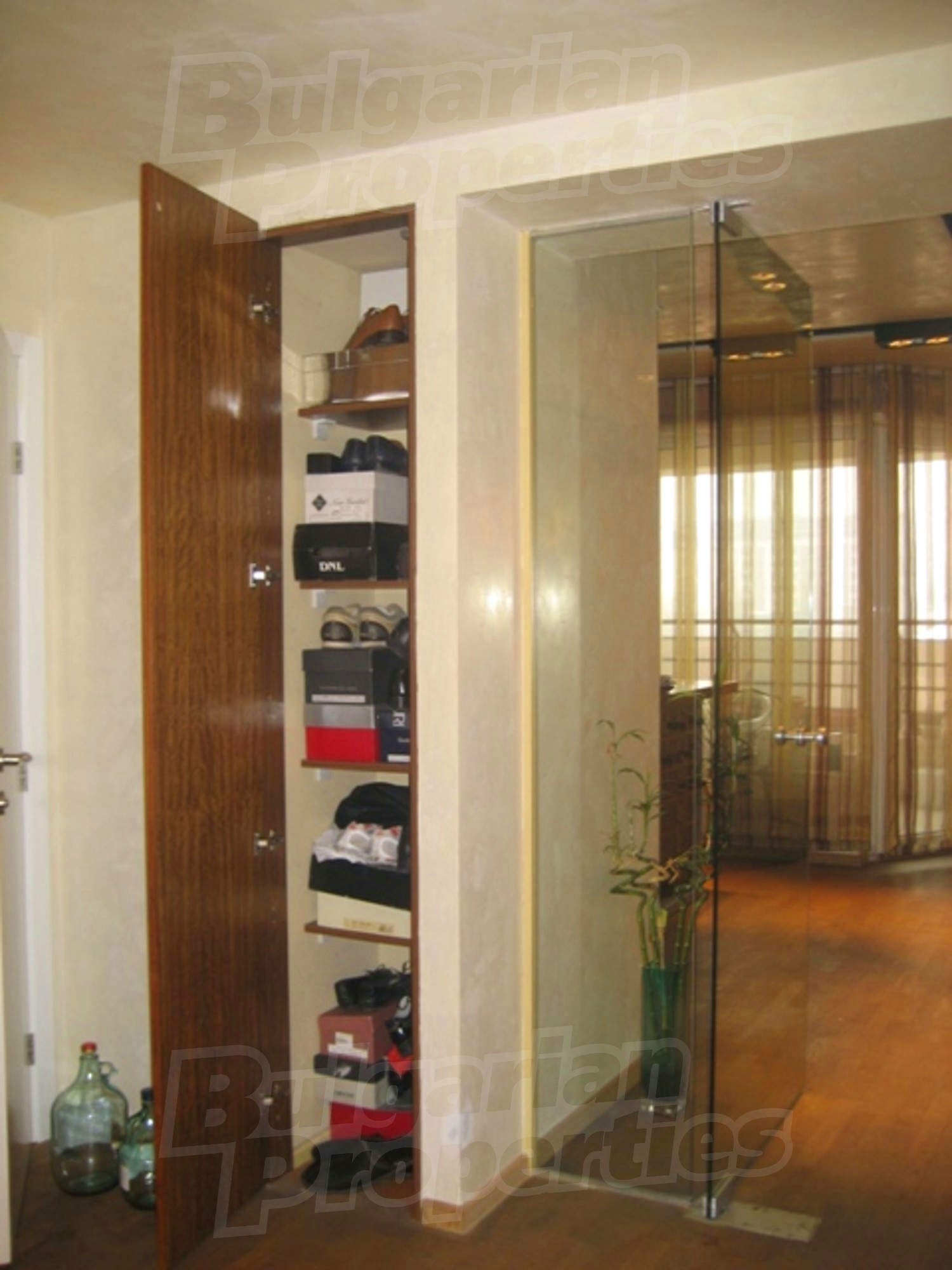 Gallery Picture 11