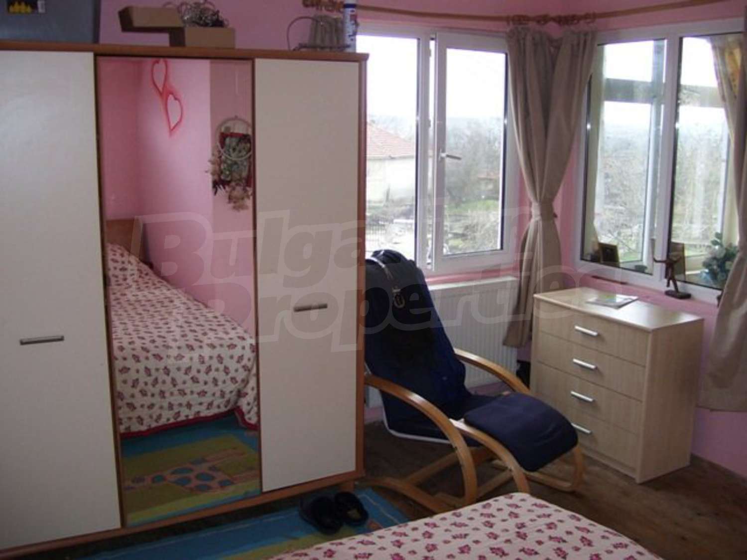 Gallery Picture 7