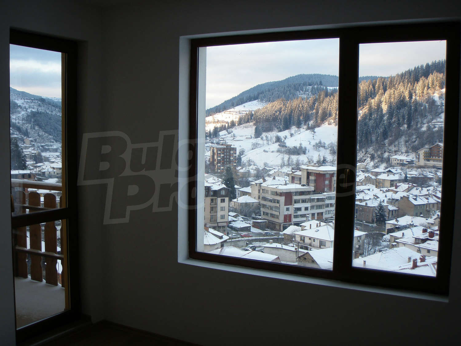 Gallery Picture 13