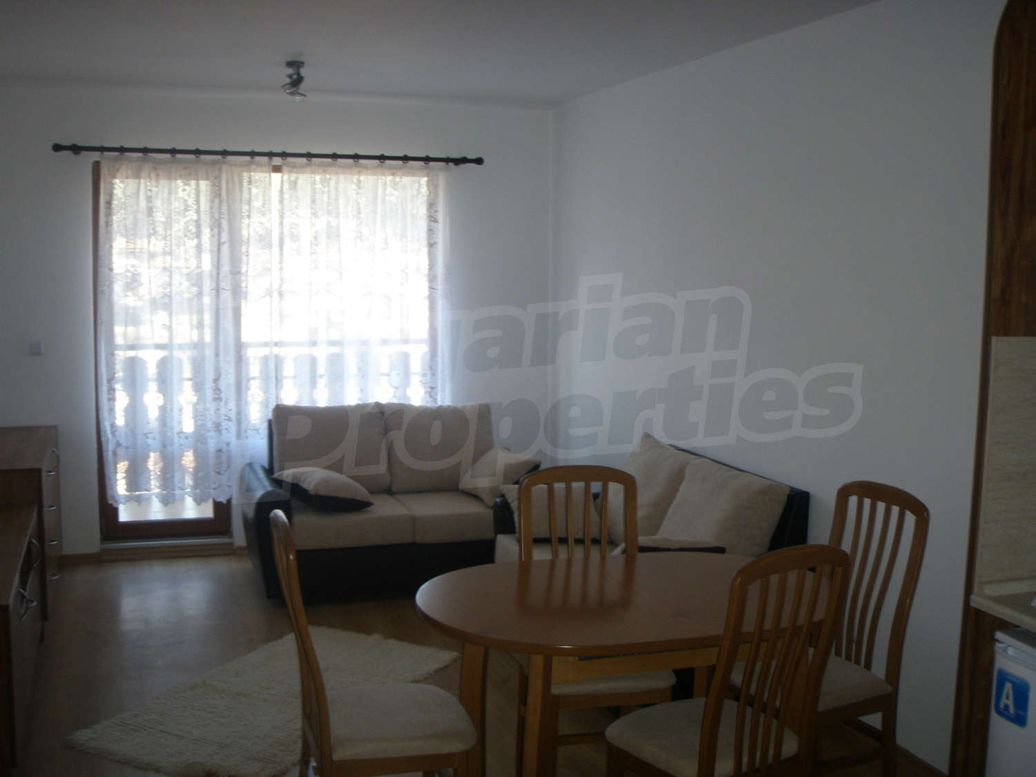 Gallery Picture 9