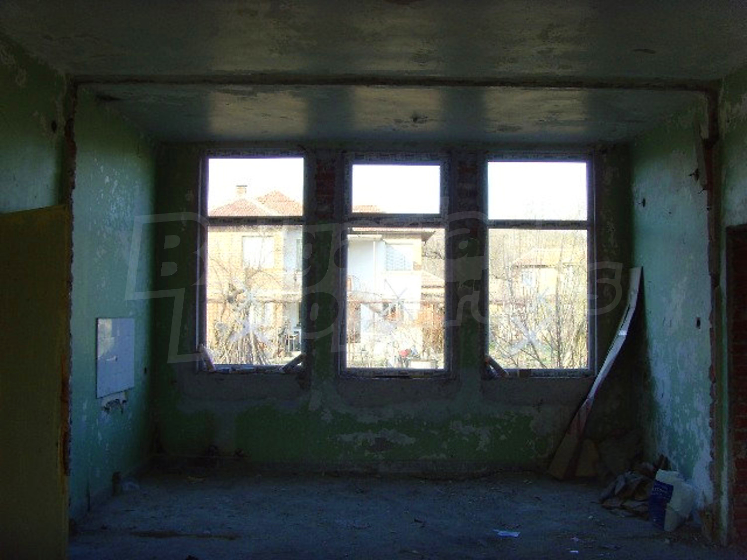 Gallery Picture 12