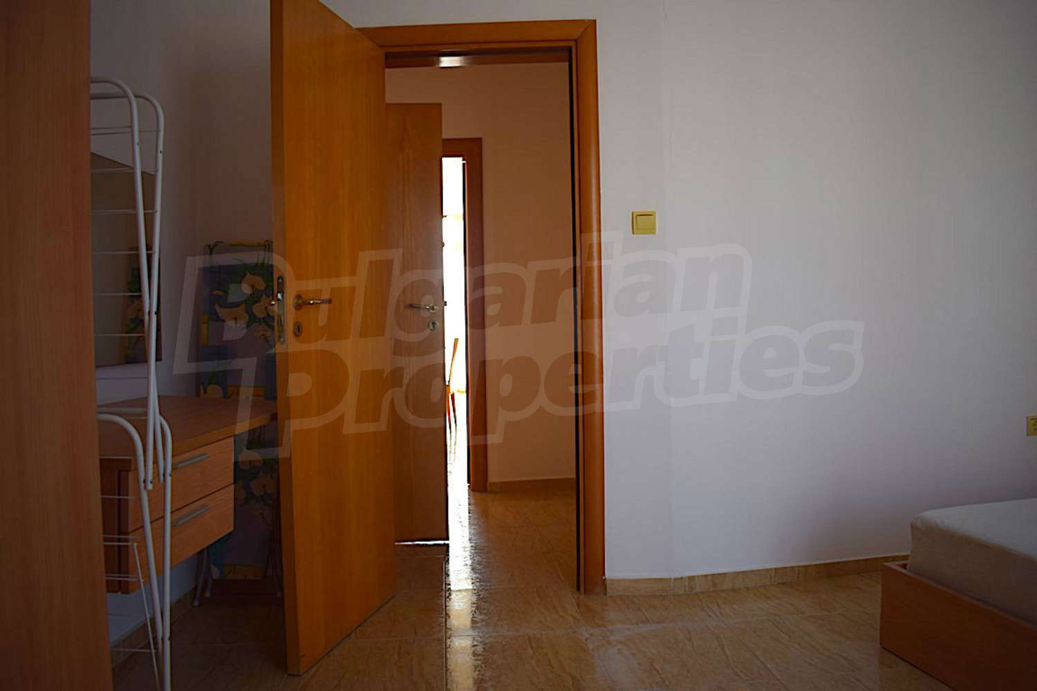 Gallery Picture 12