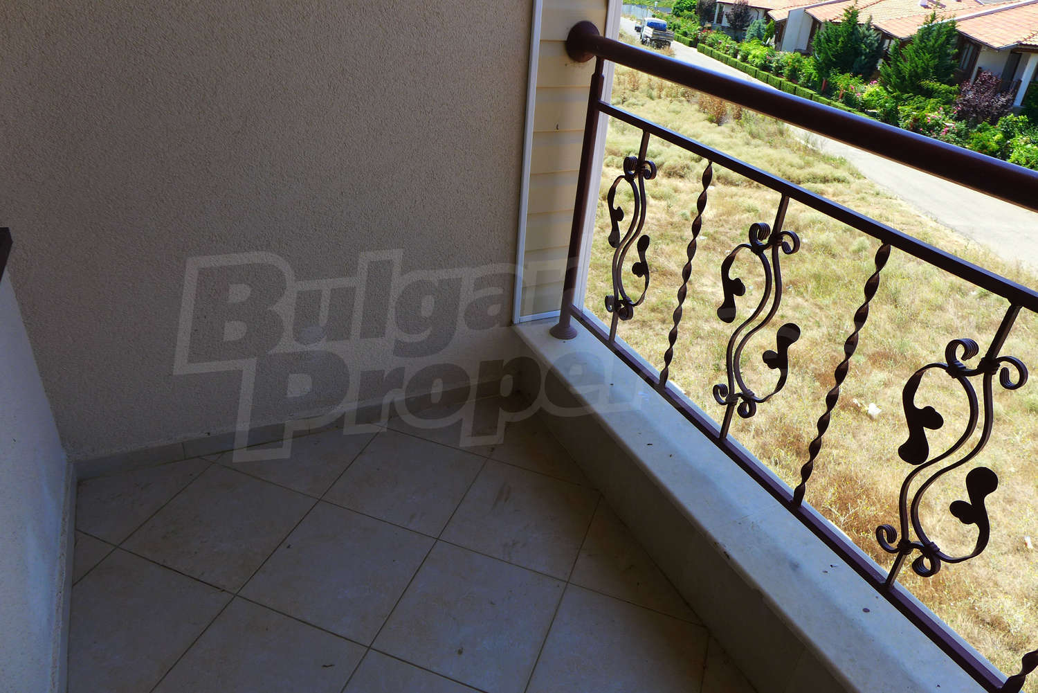 Gallery Picture 8