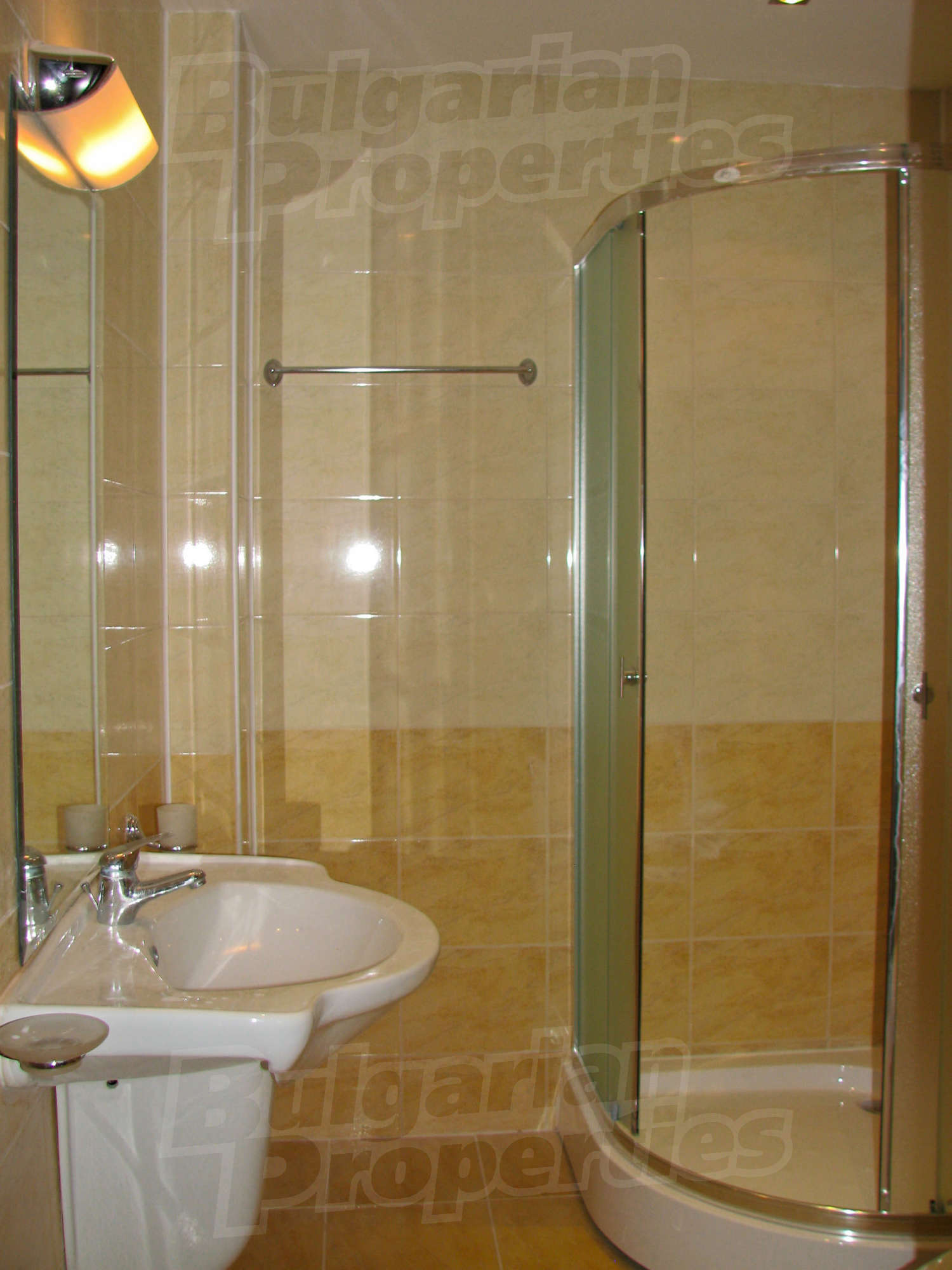 Gallery Picture 15