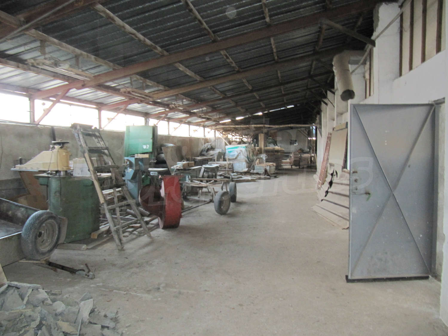 Gallery Picture 28