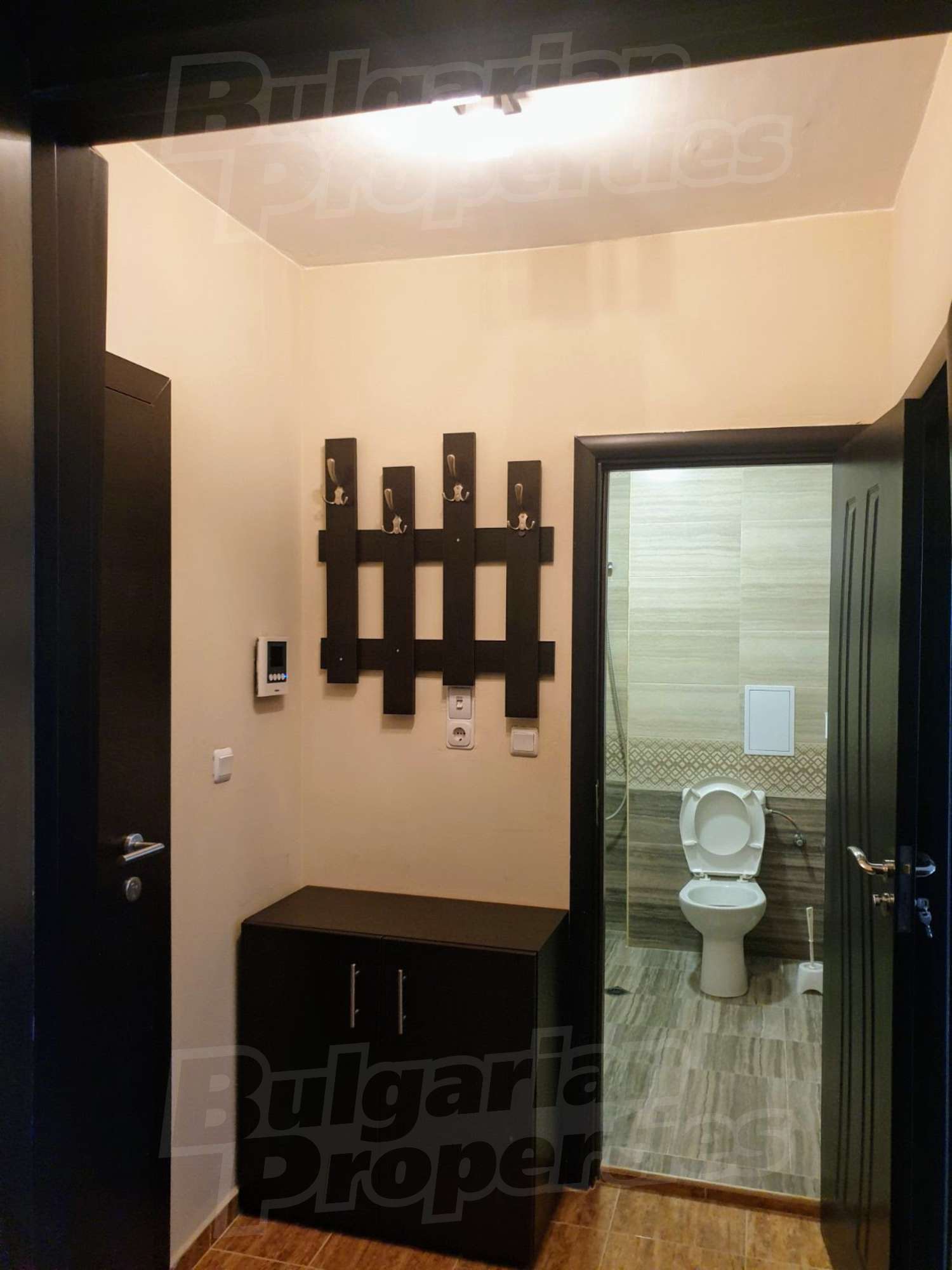 Gallery Picture 10