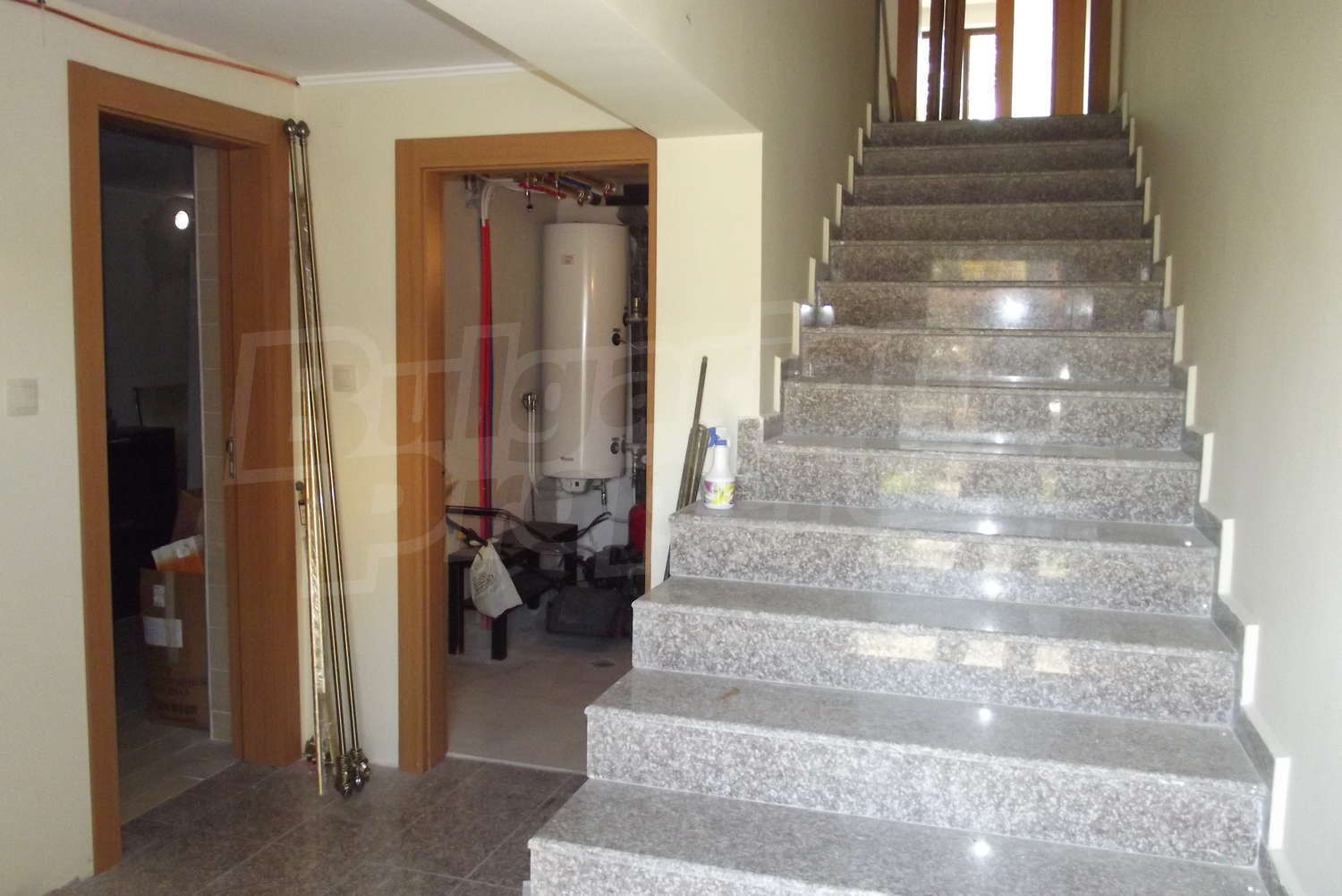 Gallery Picture 24