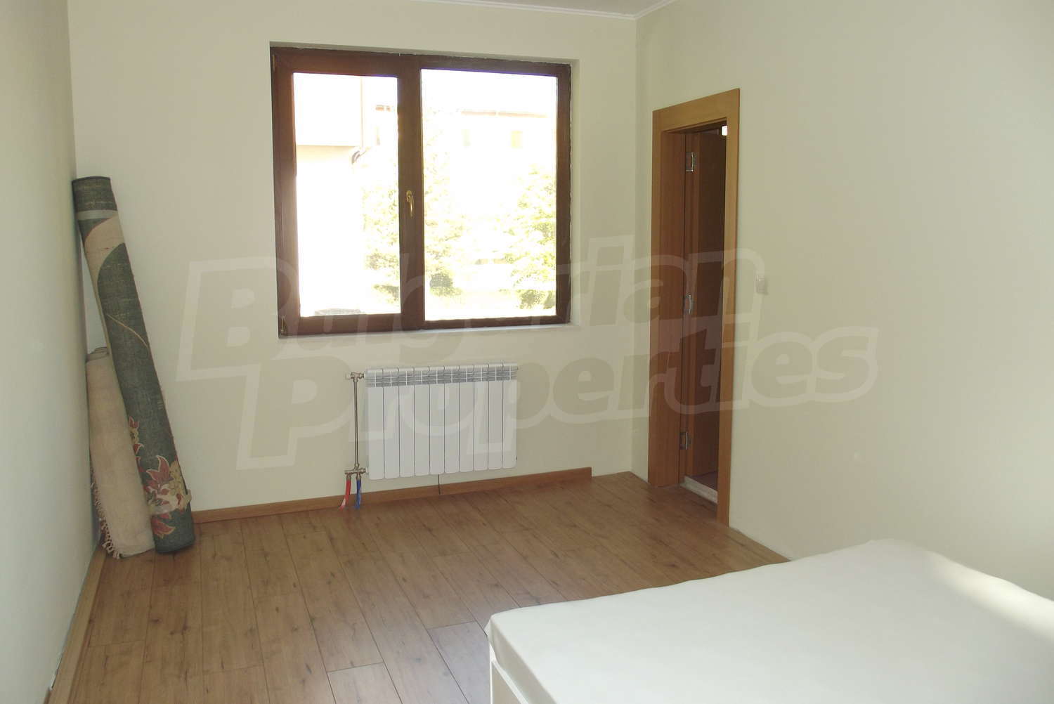 Gallery Picture 34