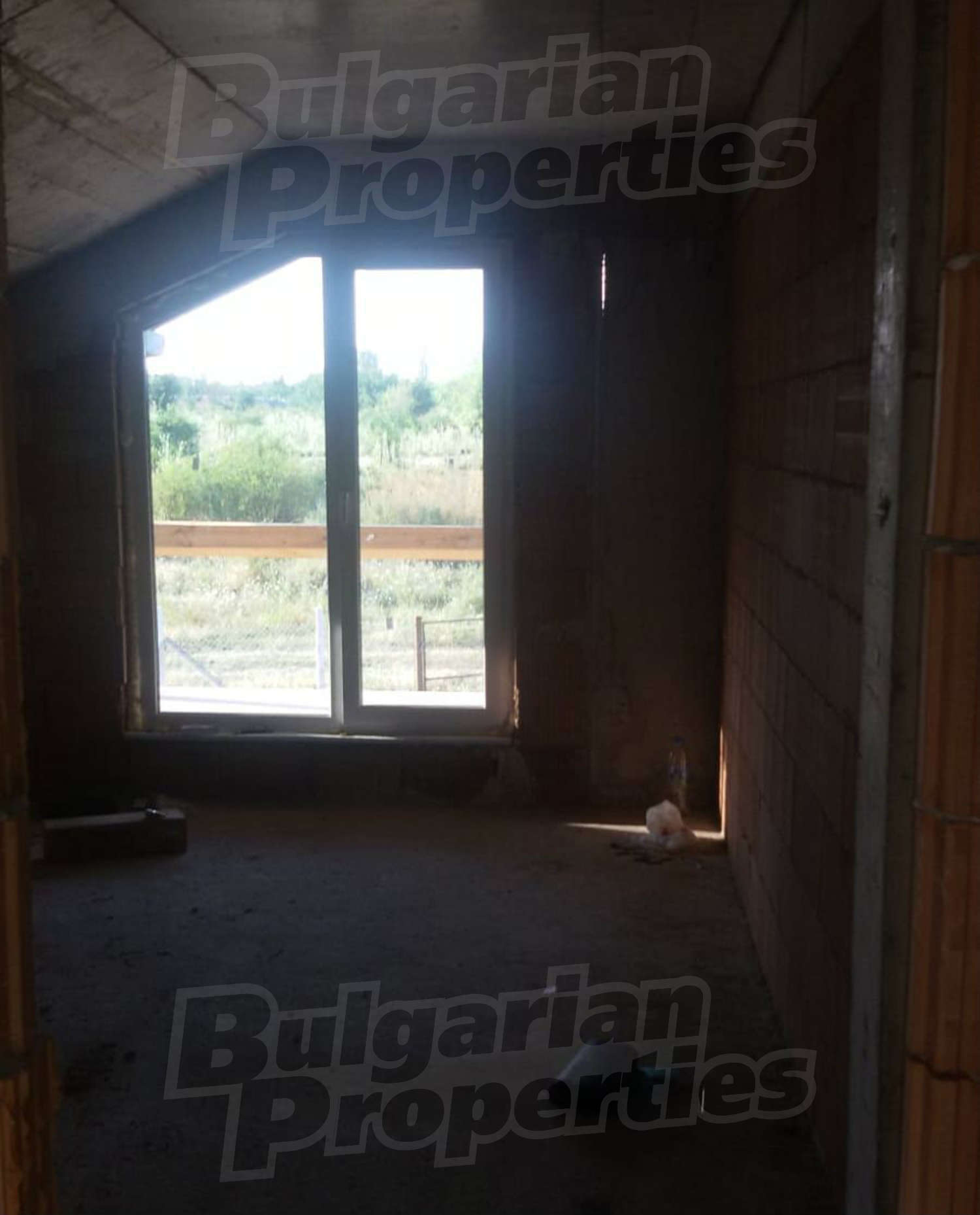 Gallery Picture 30