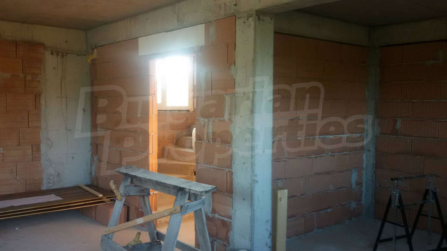 Gallery Picture 38