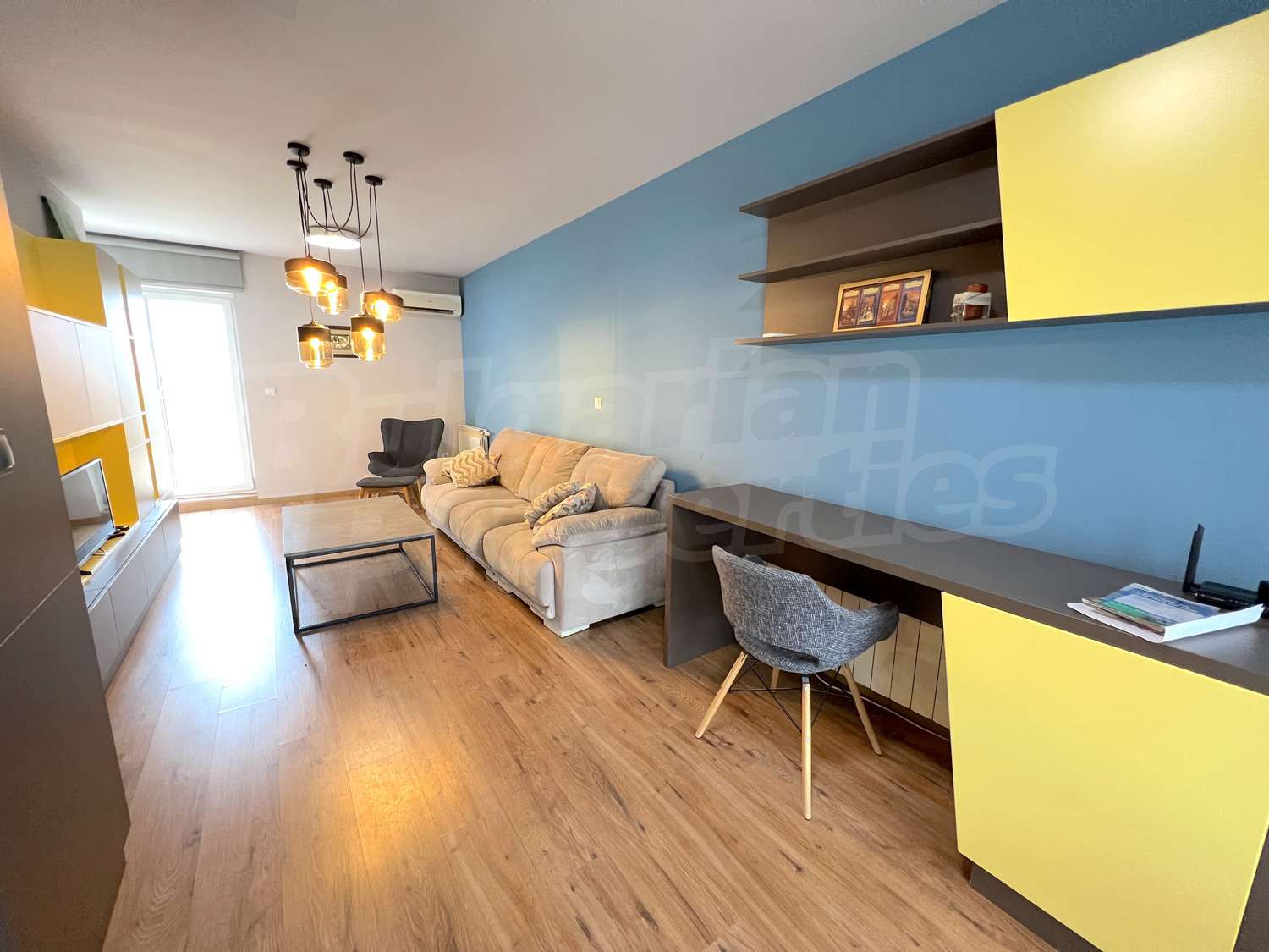 Gallery Picture 6