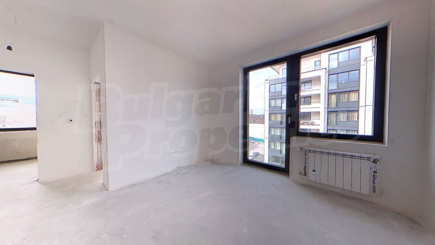 Gallery Picture 15