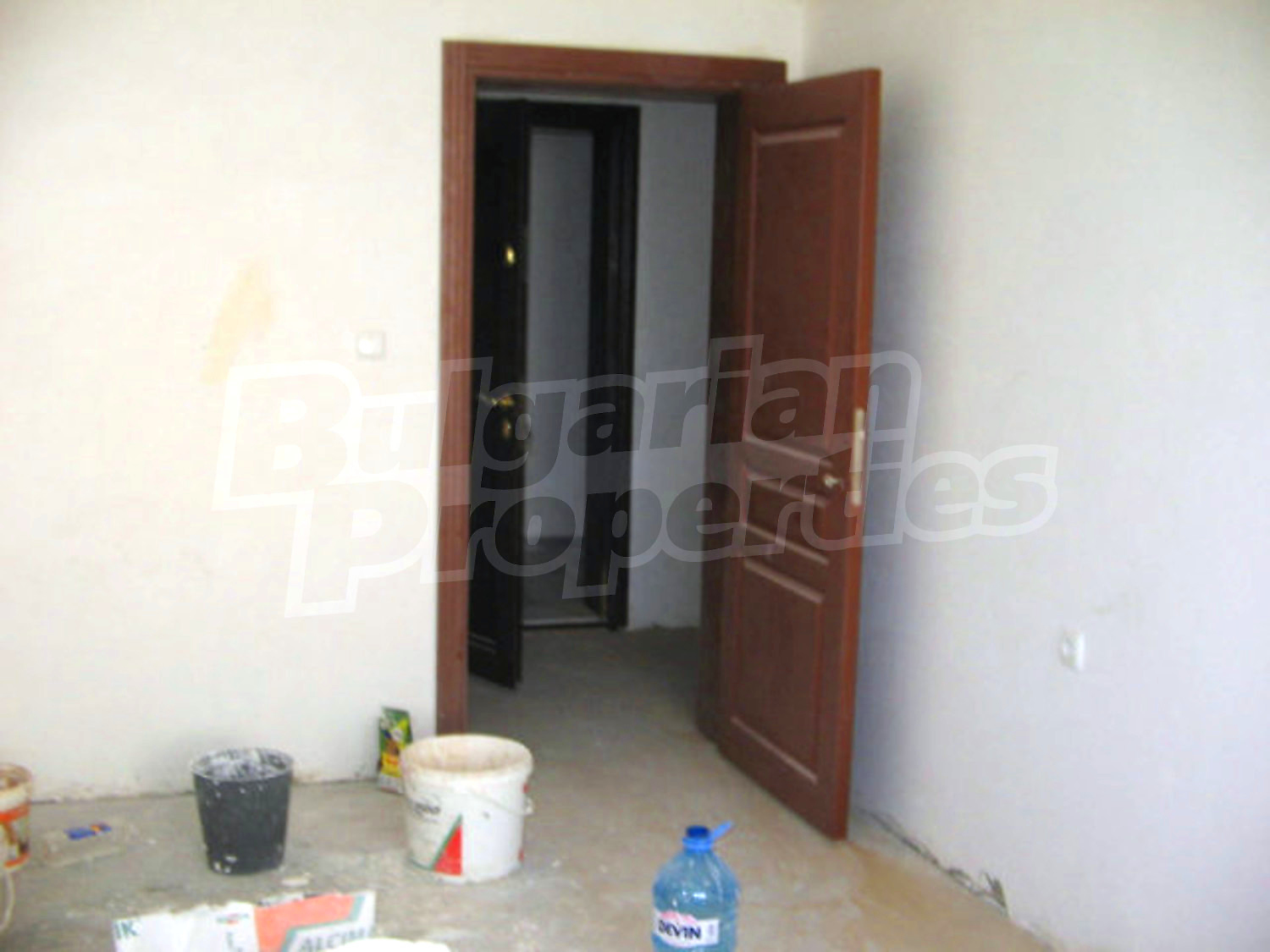 Gallery Picture 10