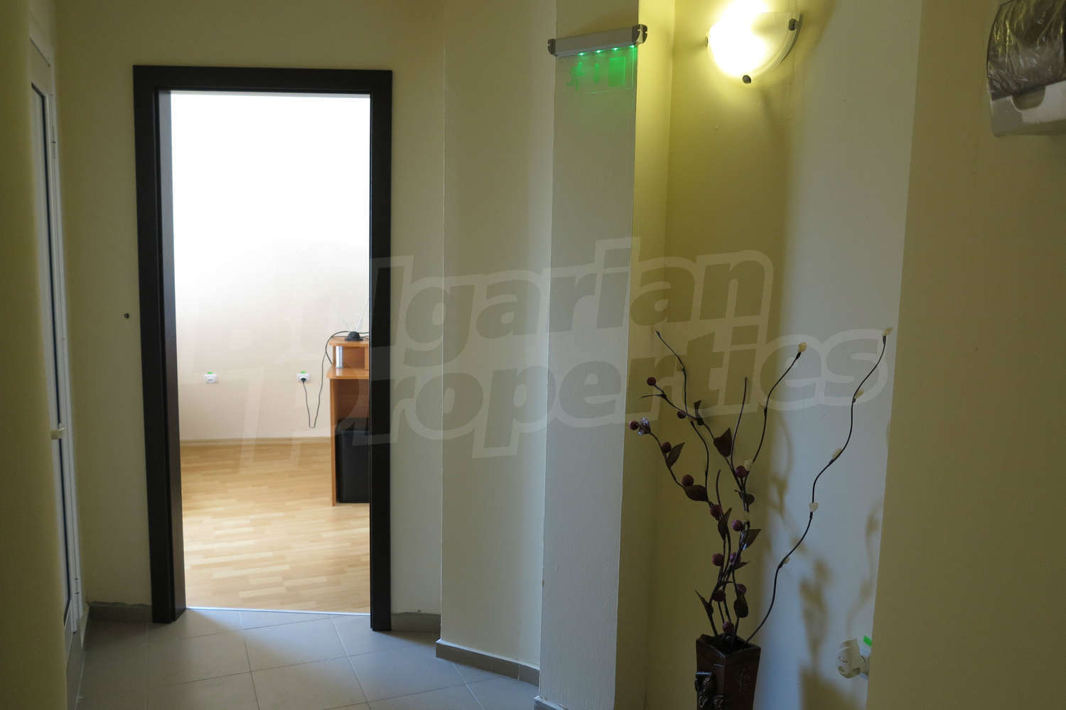 Gallery Picture 25