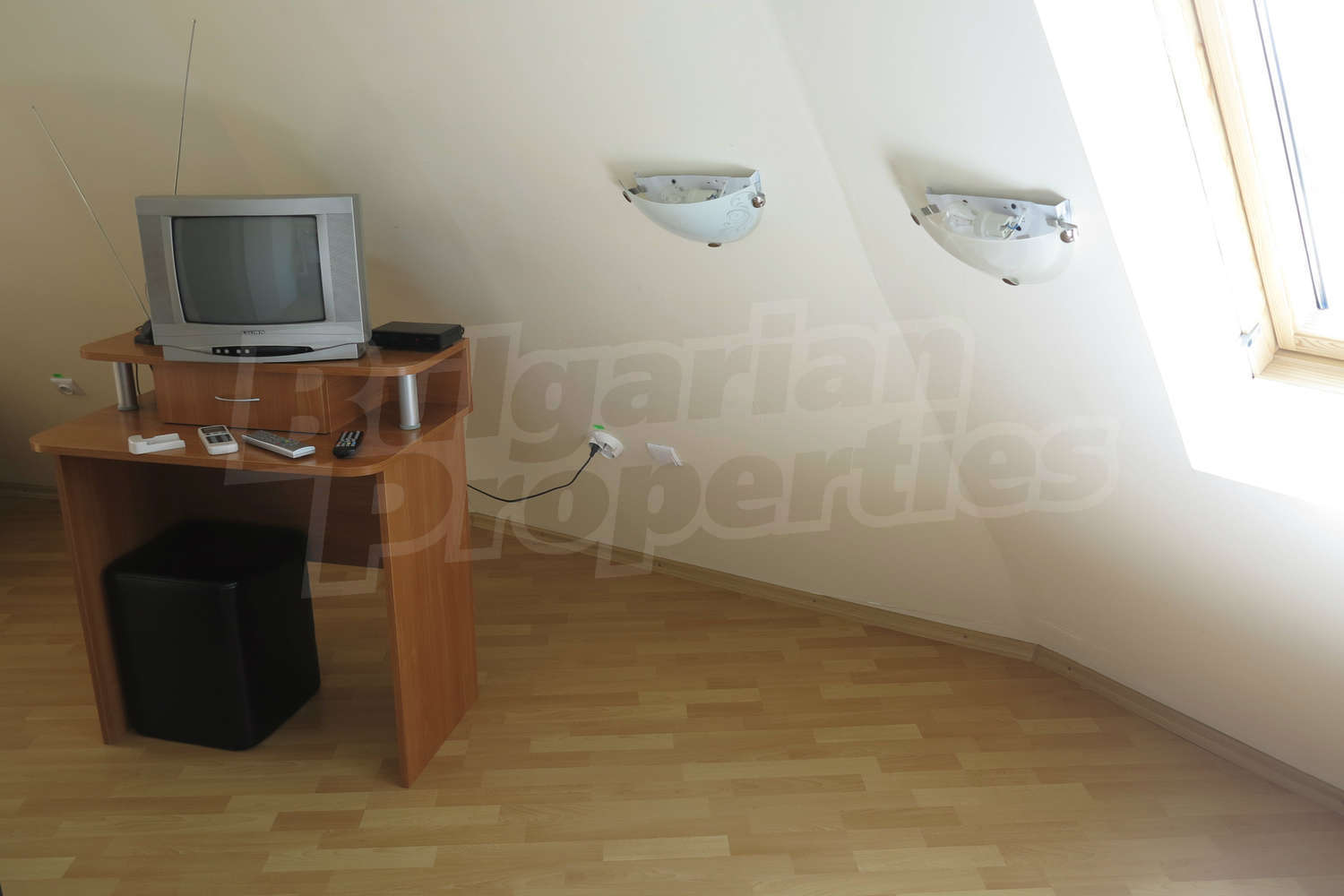 Gallery Picture 27