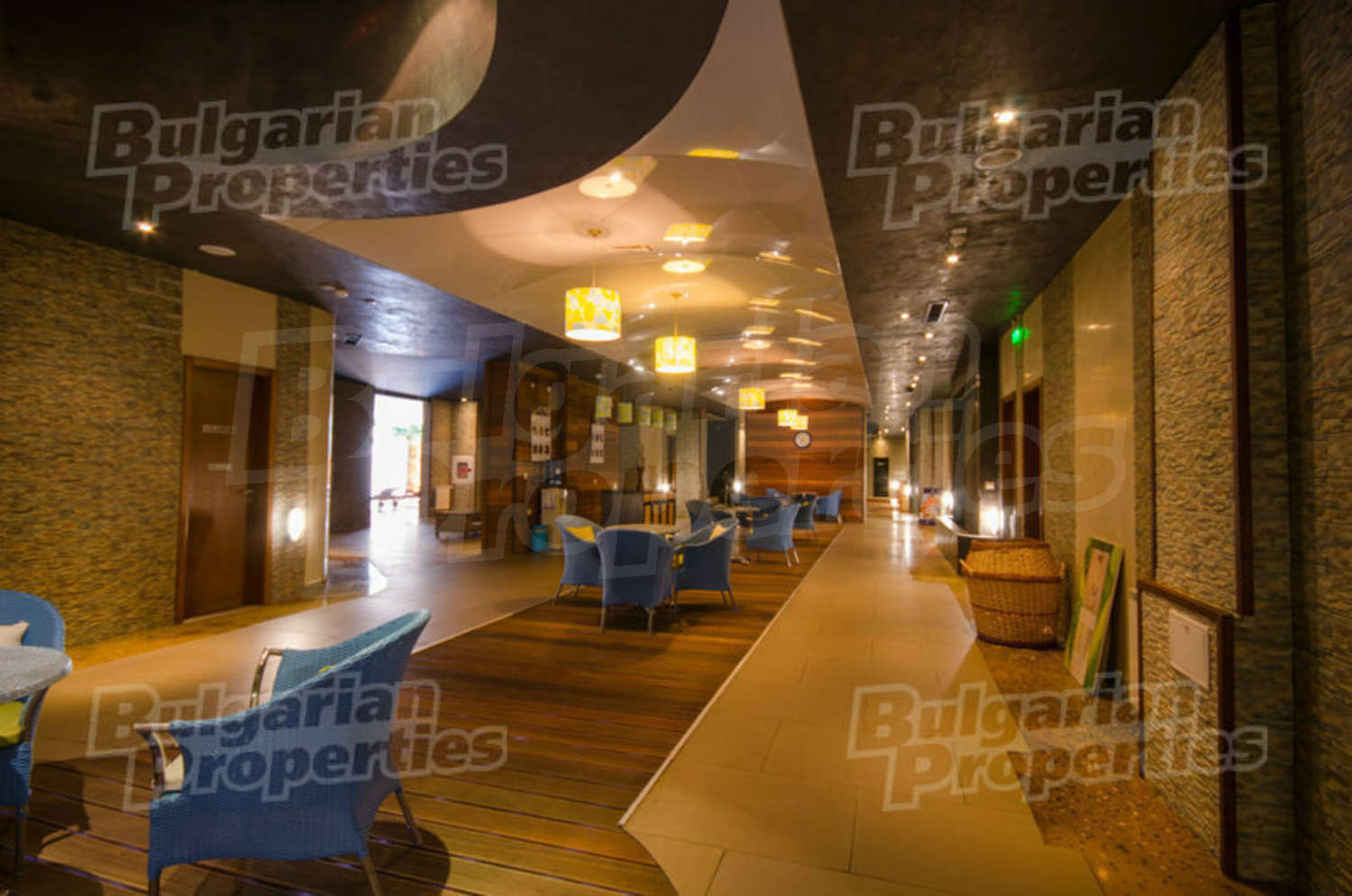 Gallery Picture 21