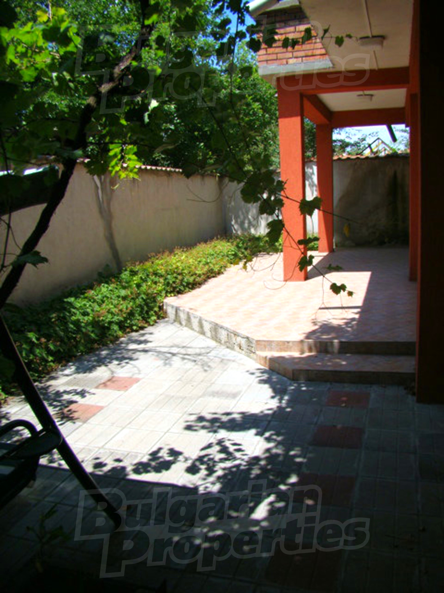 Gallery Picture 12